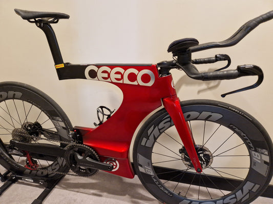 Ceepo Shadow Tempo Bike (Shimano Ultegra Di2)